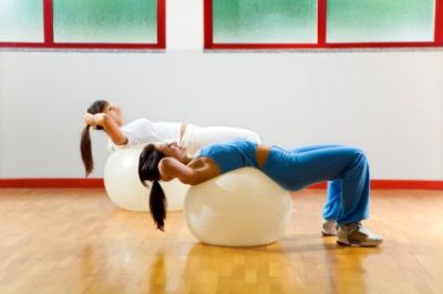 article-cviky-na-fitlopte
